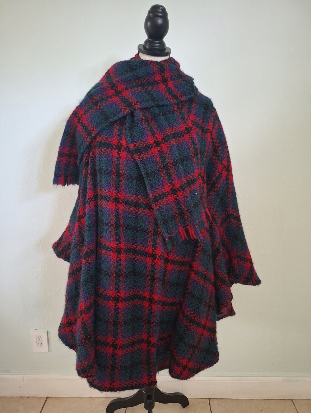 Vintage Tartan Plaid Cape Poncho Coat Red & Green One SIZE